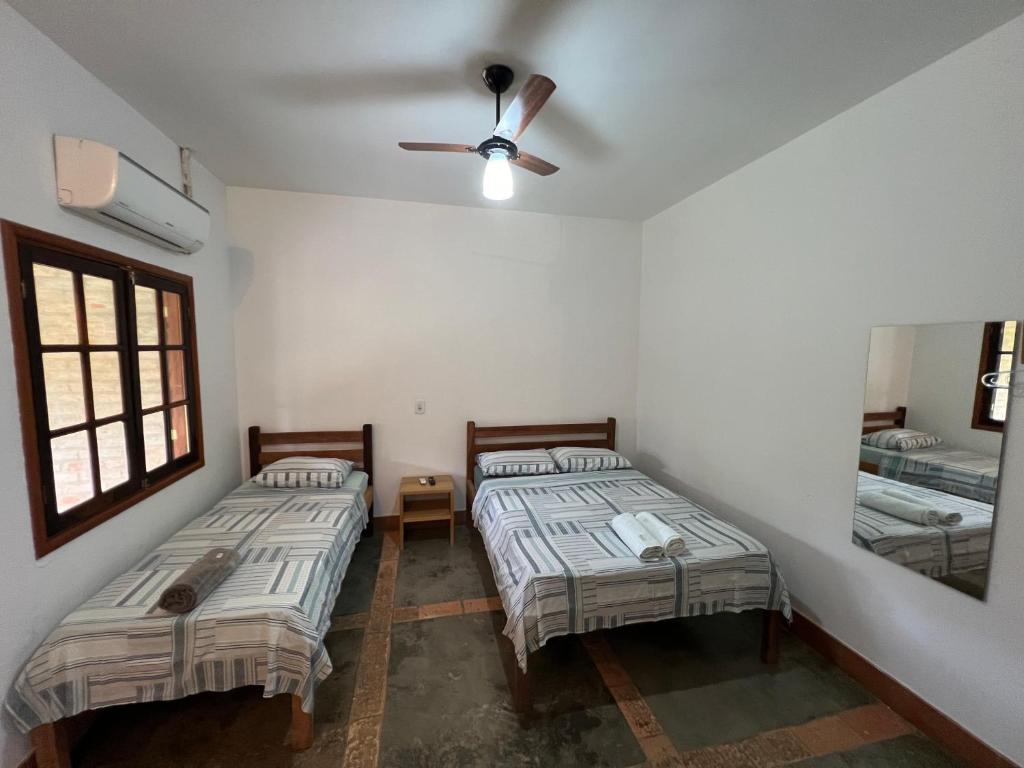 Pousada Complexo Paraíso - Parque Nacional da Serra da Canastra - Triple Room Con Vista De Montaña