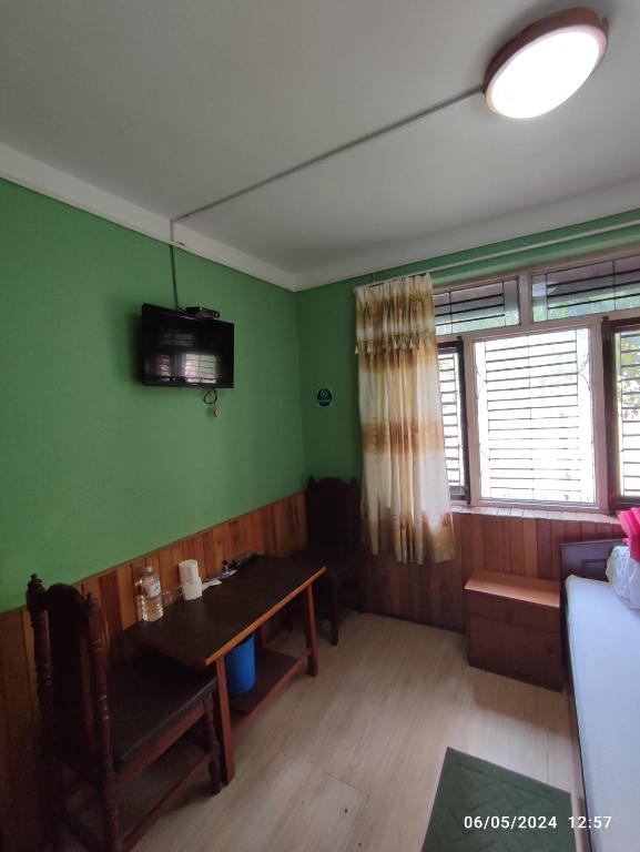 TV a/nebo společenská místnost v ubytování Hotel Mount Paradise