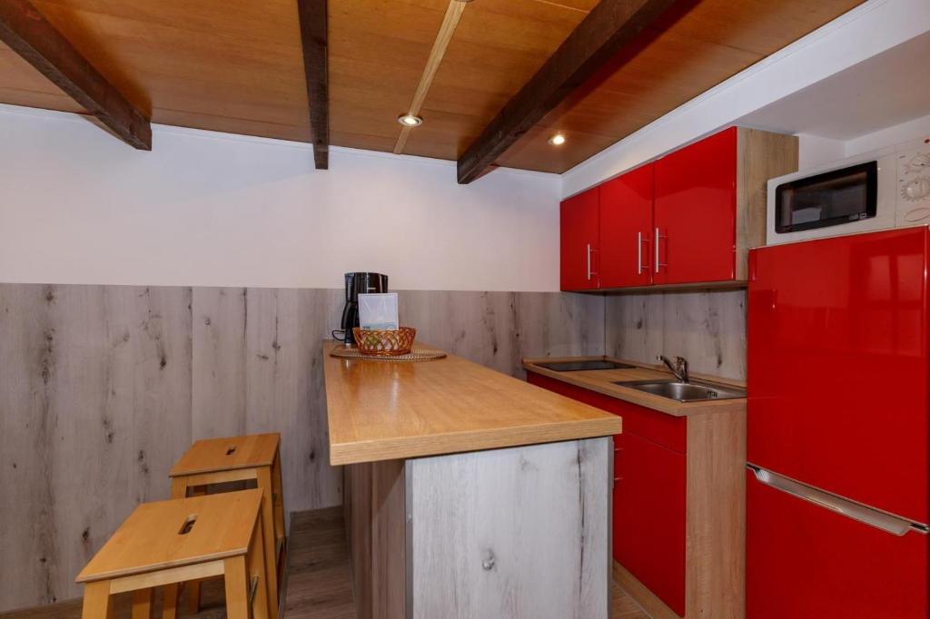 Kuchyň nebo kuchyňský kout v ubytování Villa Meier Wohnung 3