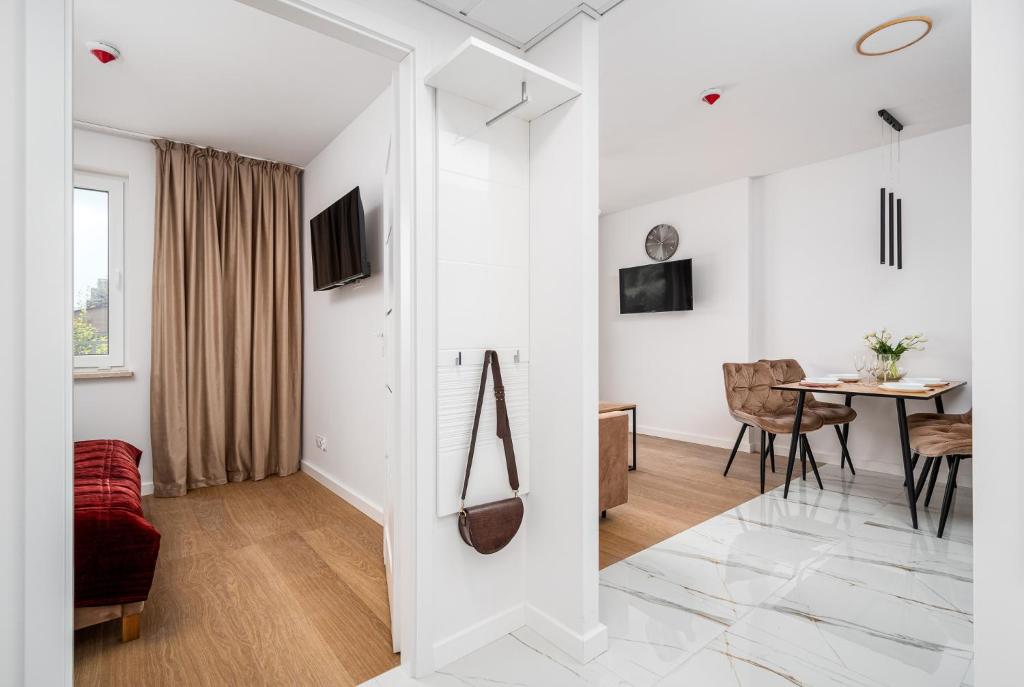 Pileckiego Residence - Resim 20