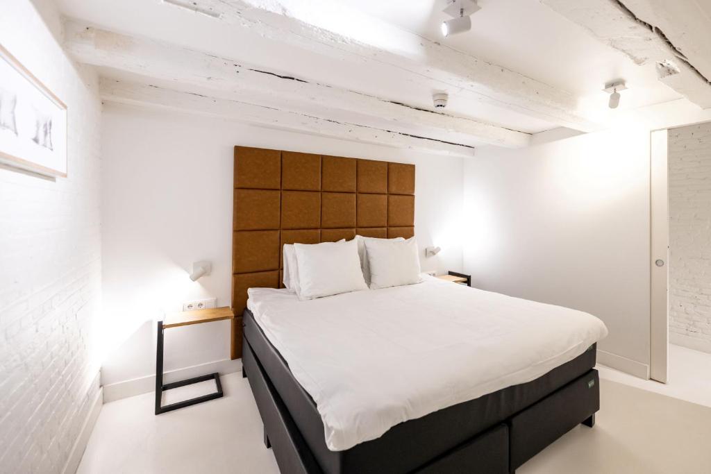 YAYS Amsterdam Salthouse Canal by Numa - Resim 33