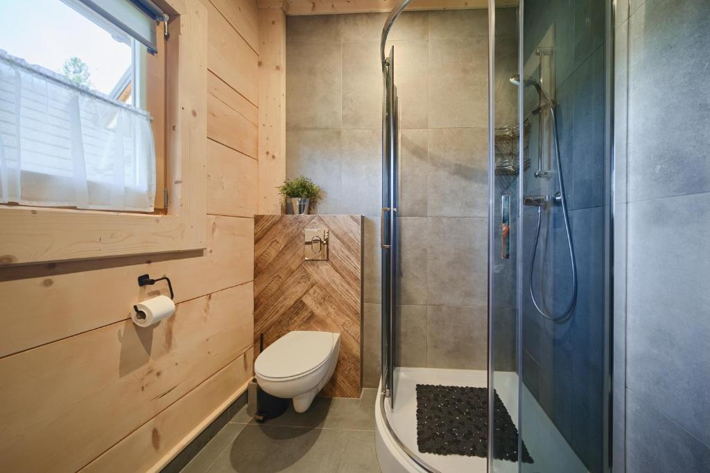 Kúpeľňa v ubytovaní Domek Góralski Premium - Highlander Chalet Kościelisko-Zakopane