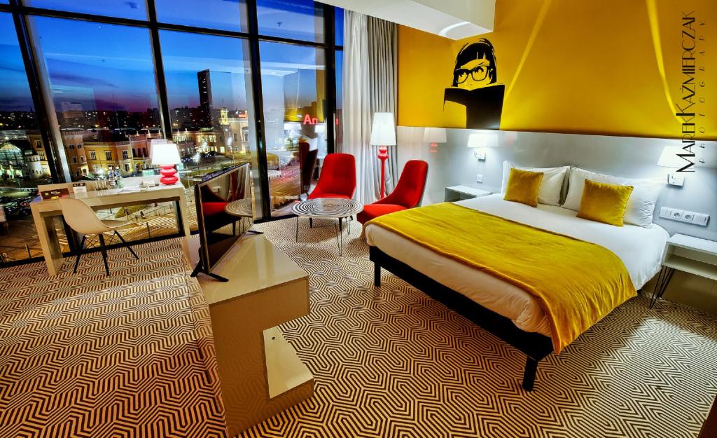 Postel nebo postele na pokoji v ubytování Ibis Styles Wroclaw Centrum