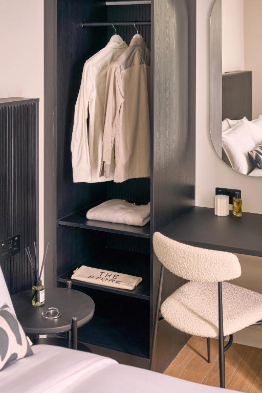 The Store - Resim 27