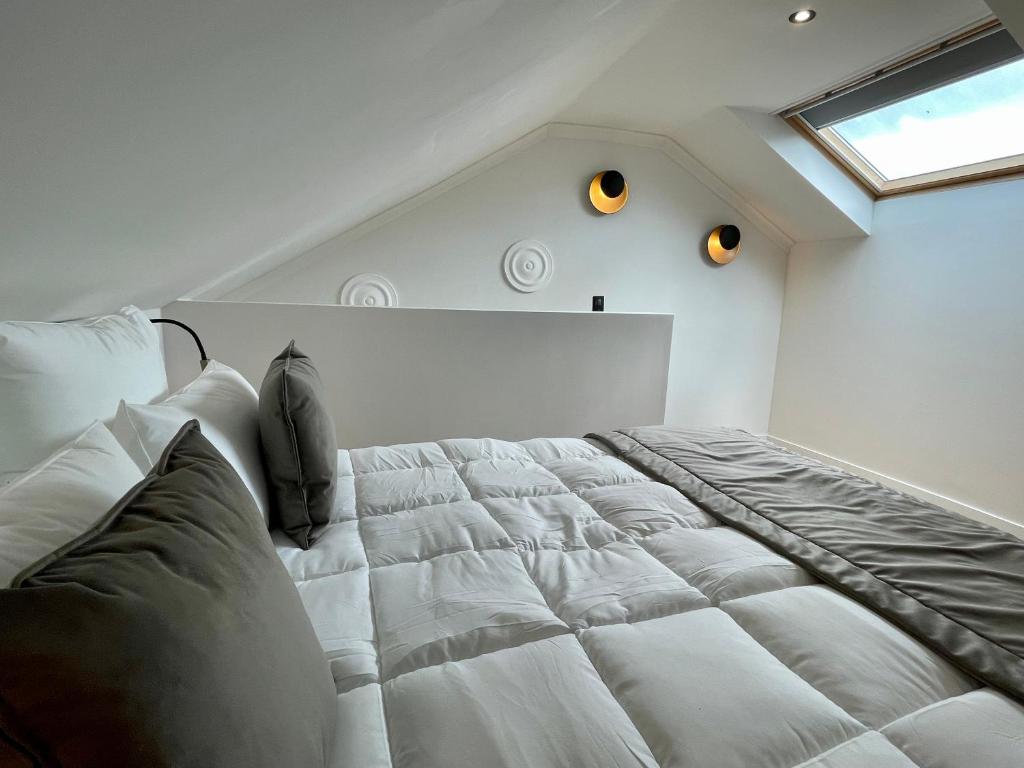 Alfred Suites - Appart's Hôtel - Dijon - Centre Historique - Resim 13