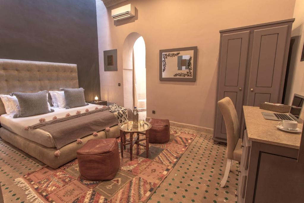 Posezení v ubytování Le Medina Privilège Riad & Spa