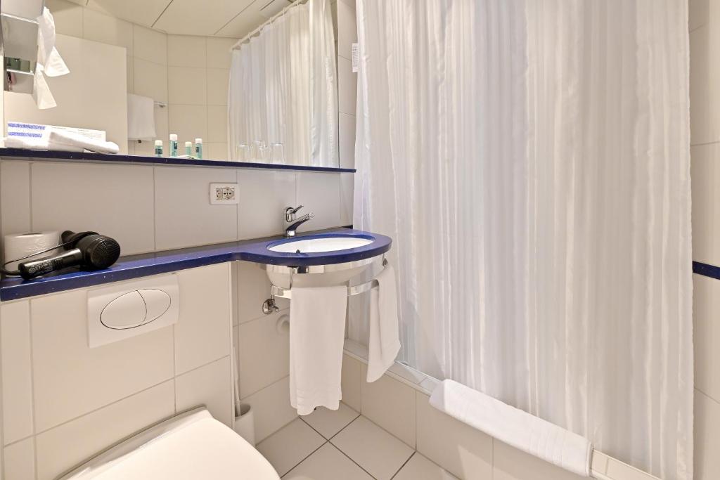 Koupelna v ubytování Hotel Zofingen