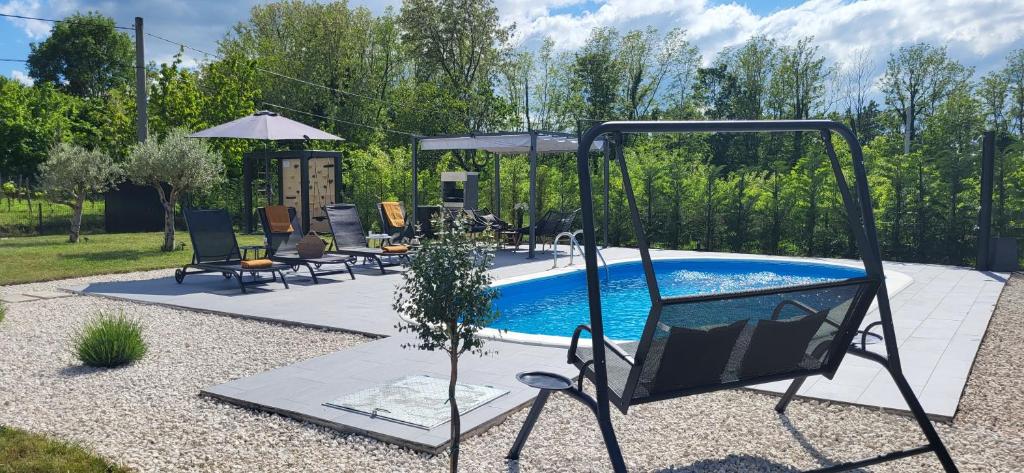Fotografie z fotogalerie ubytování Villa Ruza, pet friendly villa with private pool and playground in Istria, Saturdays check in and out v destinaci Labin