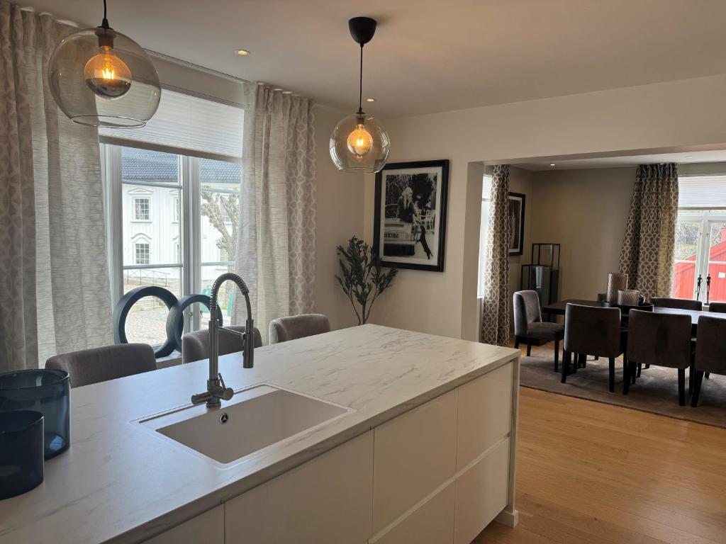 Tvedestrand Fjordhotell - Unike Hoteller - Apartamento De Lujo De Dos Dormitorios