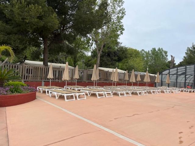 Fotografie z fotogalerie ubytování MOBIL HOME 4 à 6 PERS Le Canet en Roussillon v destinaci Canet-en-Roussillon