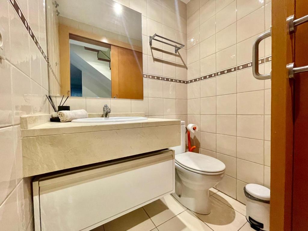 Koupelna v ubytování Tenerifeopenhome Townhouse Oasis Fañabe 21
