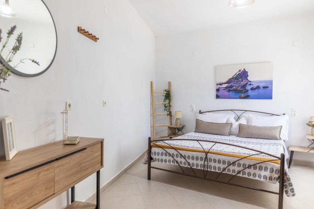 Postel nebo postele na pokoji v ubytování Olivetree private Villa