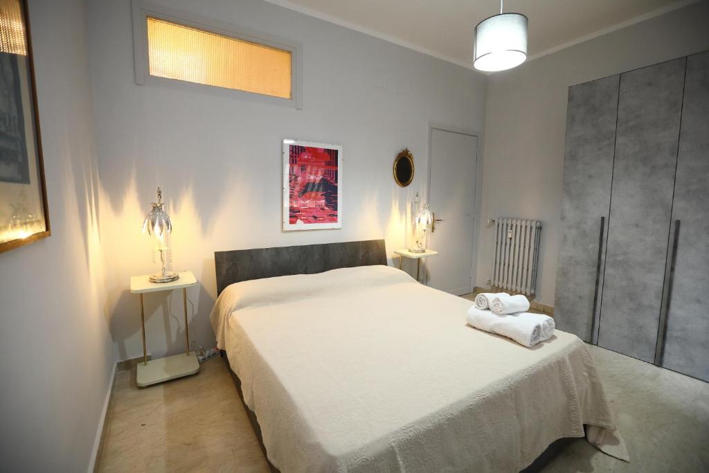 Viale Trastevere Apartment with Private Terrace