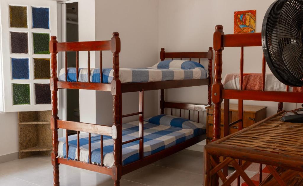 Narivoodi või narivoodid majutusasutuse CACAU HOSTEL & SUITES toas