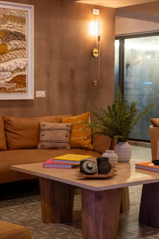 Posezení v ubytování HiBird- Apartment and Suites Hotel