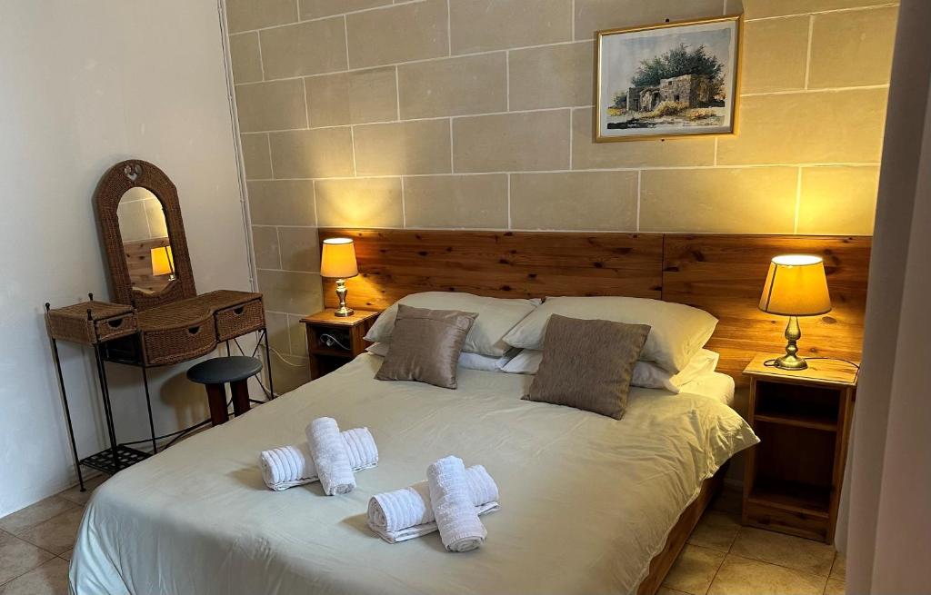 Postel nebo postele na pokoji v ubytování Green Grove Guest House