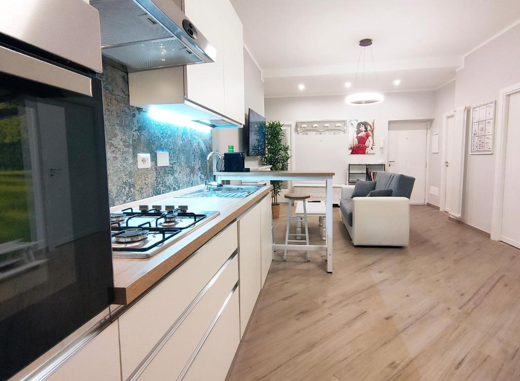 Kuchyň nebo kuchyňský kout v ubytování Lollo House Borgo Opifici