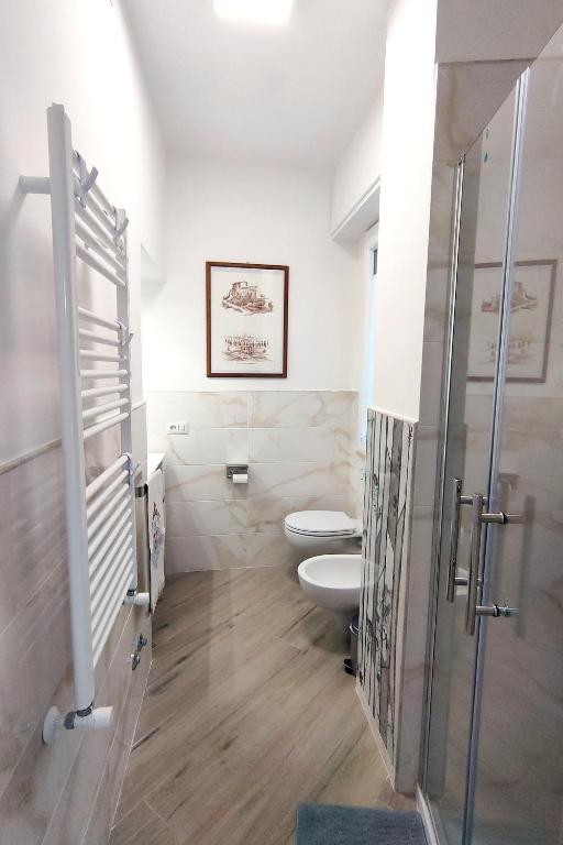 Koupelna v ubytování Lollo House Borgo Opifici