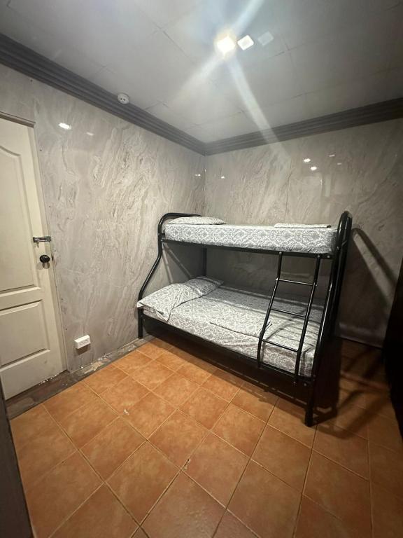 Uma cama ou camas num quarto em Hostel the pod 33