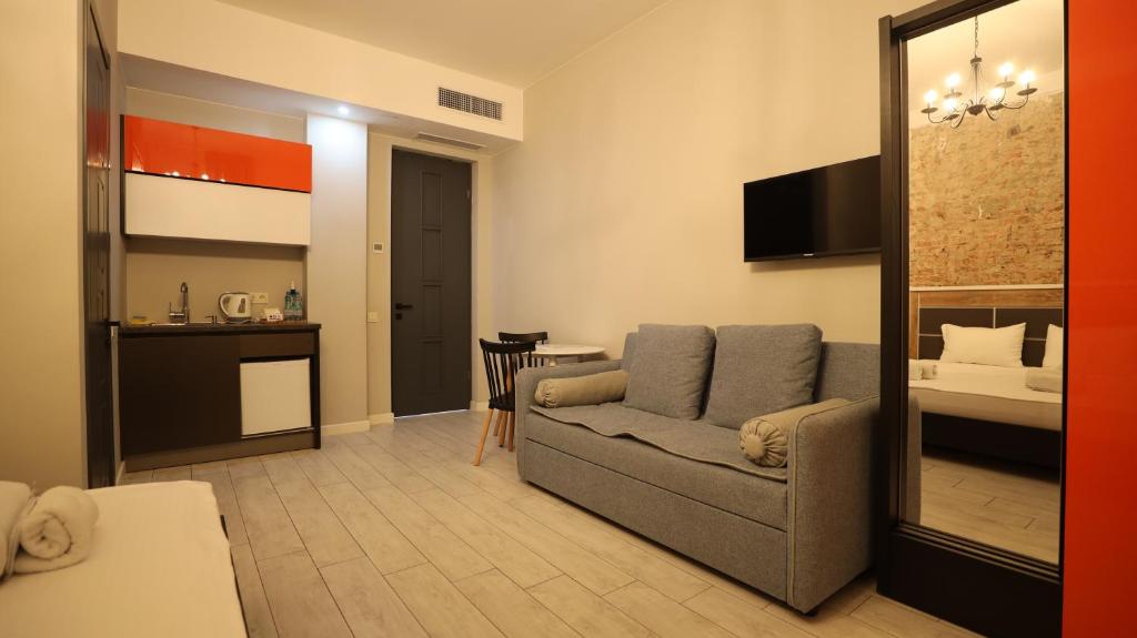 Wine Rock Hotel - Standard Double Room