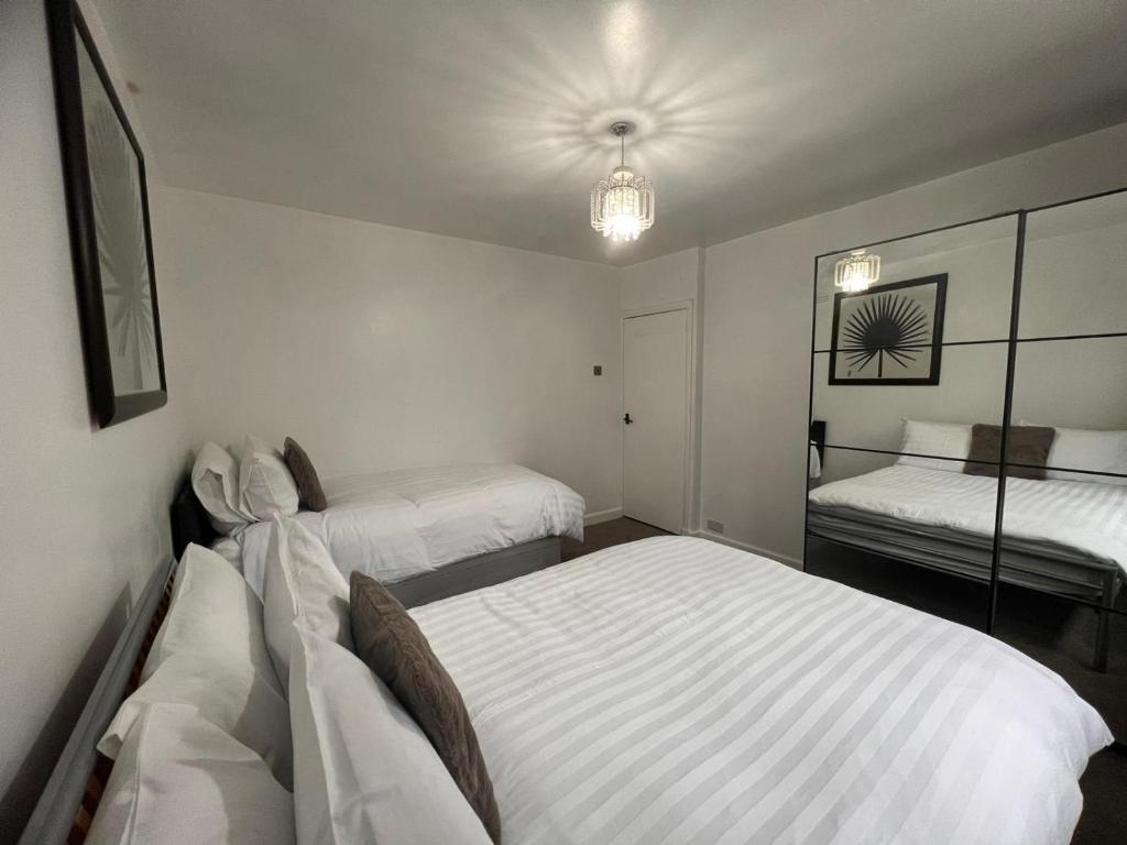 Shared House in Inverness - Triple Room With Shared Bathroom