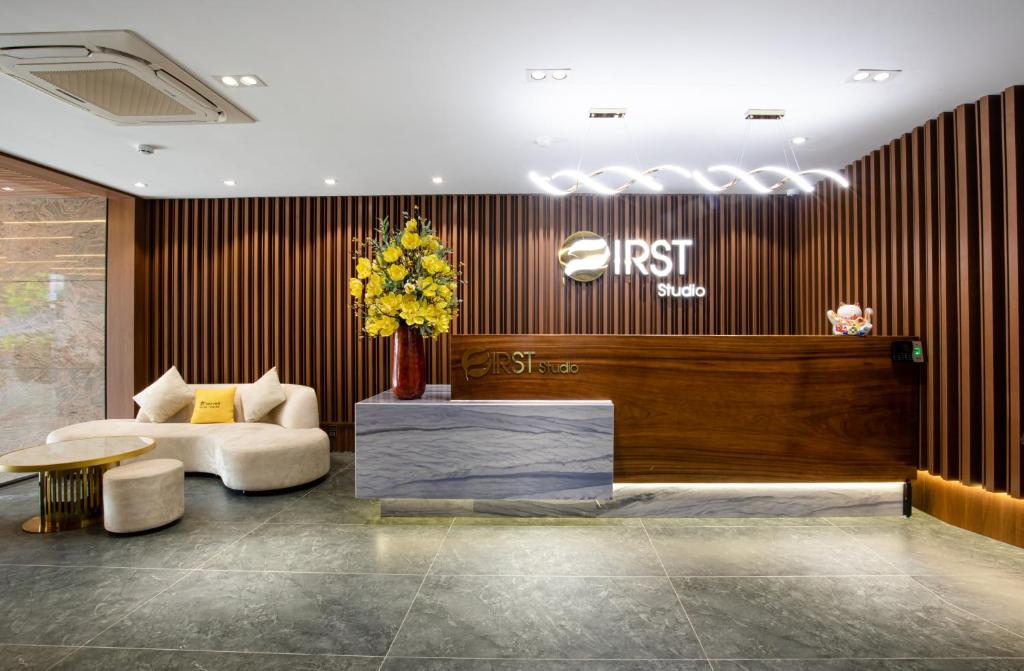 Setusvæði á FIRST Studio Hotel Da Nang
