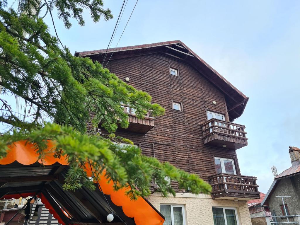 Budova, kde se hotel nachází