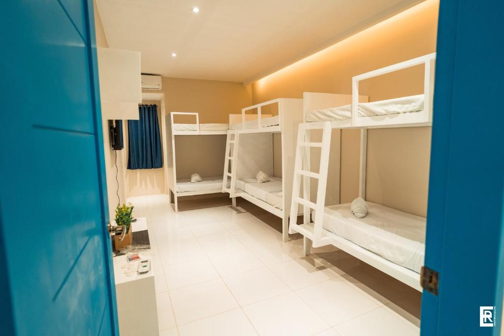 Bernese Resort Hotel powered by Cocotel - Standard Family Room