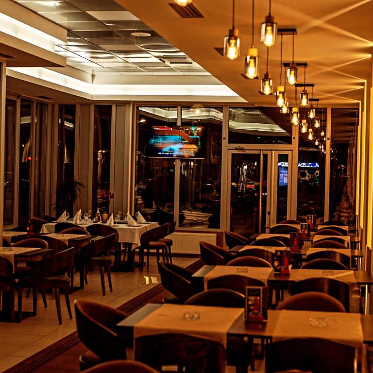 Restaurace v ubytování Hotel Požega