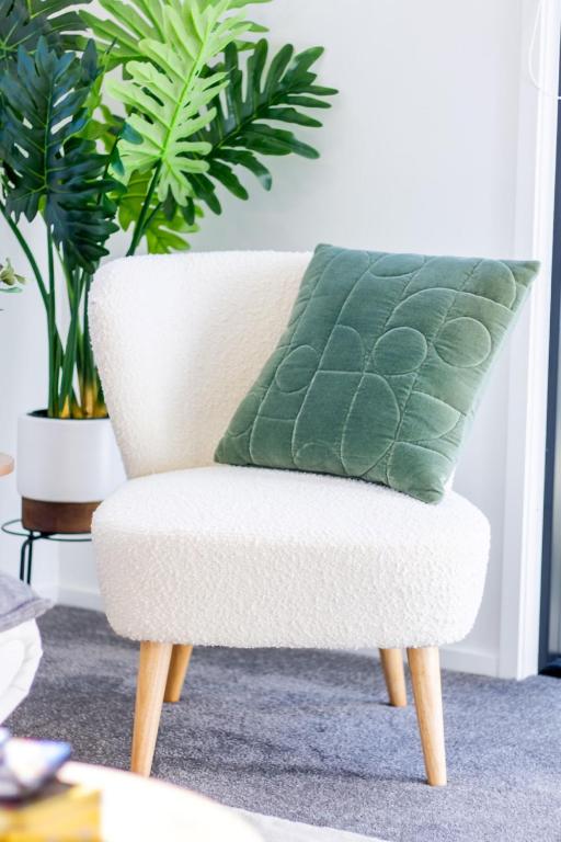 Gateway to Hagley park - 2 bed w/carpark - Resim 13