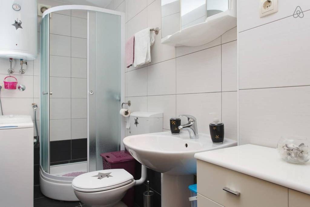 Kúpeľňa v ubytovaní Apartment STANIĆ - "Home away from home"