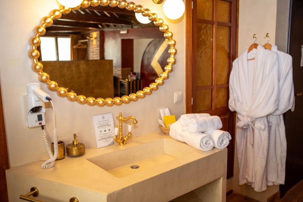 Hotel Boutique Posada Castañeda - Resim 3