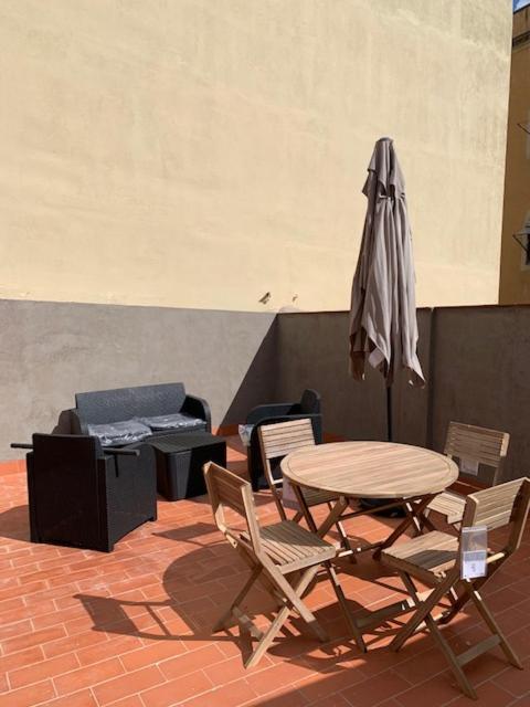 Foto Barcelonas asuva majutusasutuse Amazing flat in Barceloneta with private terrace 2-2 galeriist