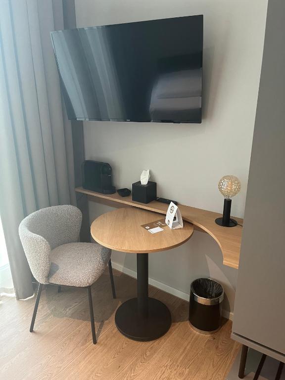 INA Boutique Hannover-Linden - Digital Access - Resim 32