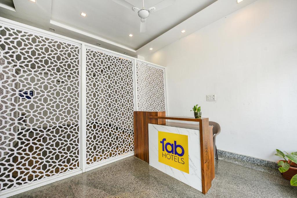 Fotografie z fotogalerie ubytování FabHotel Jaswinder Bhawan v destinaci Haridvár