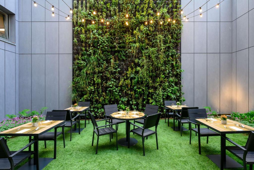 Hilton Garden Inn Budapest City Centre - Resim 21