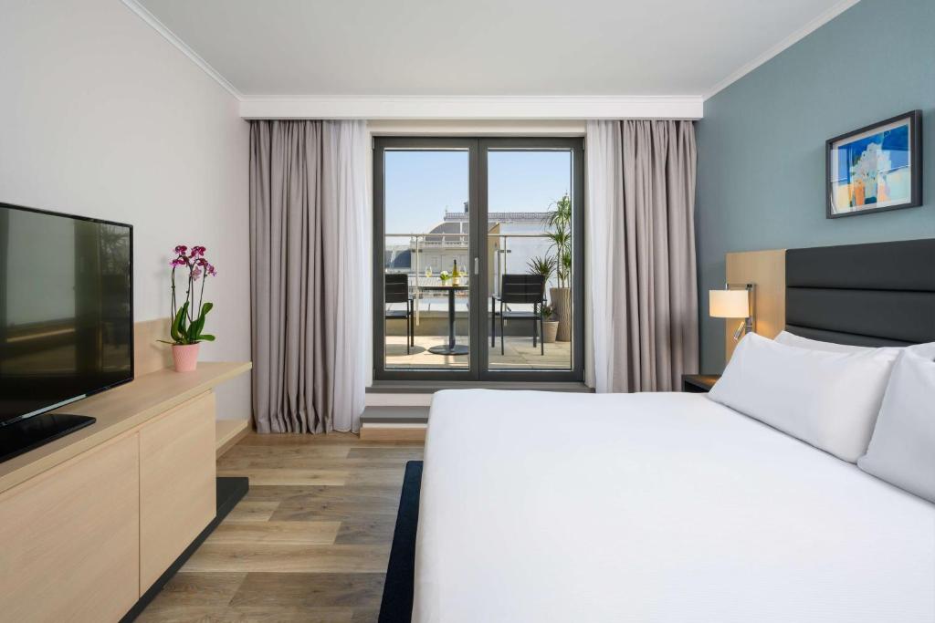 Hilton Garden Inn Budapest City Centre - Resim 17