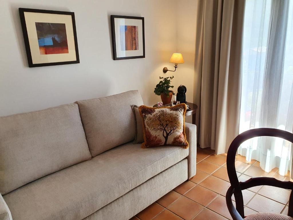 Hotel-Restaurante Casa García Almonaster La Real - Suite With Balcony