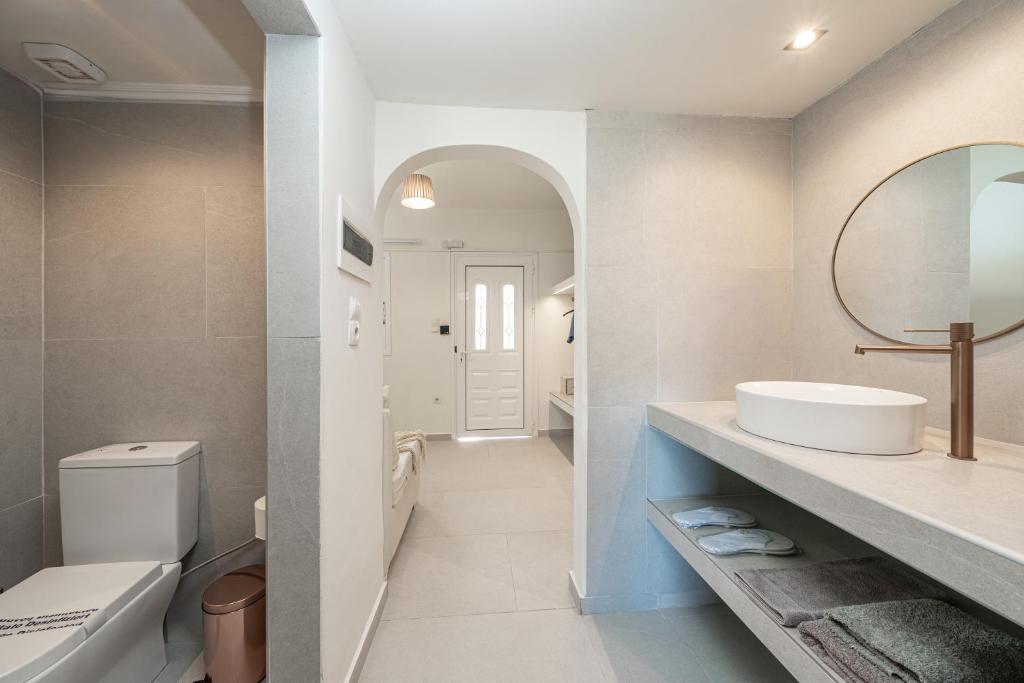 The "L" Suites & Apartments - 6