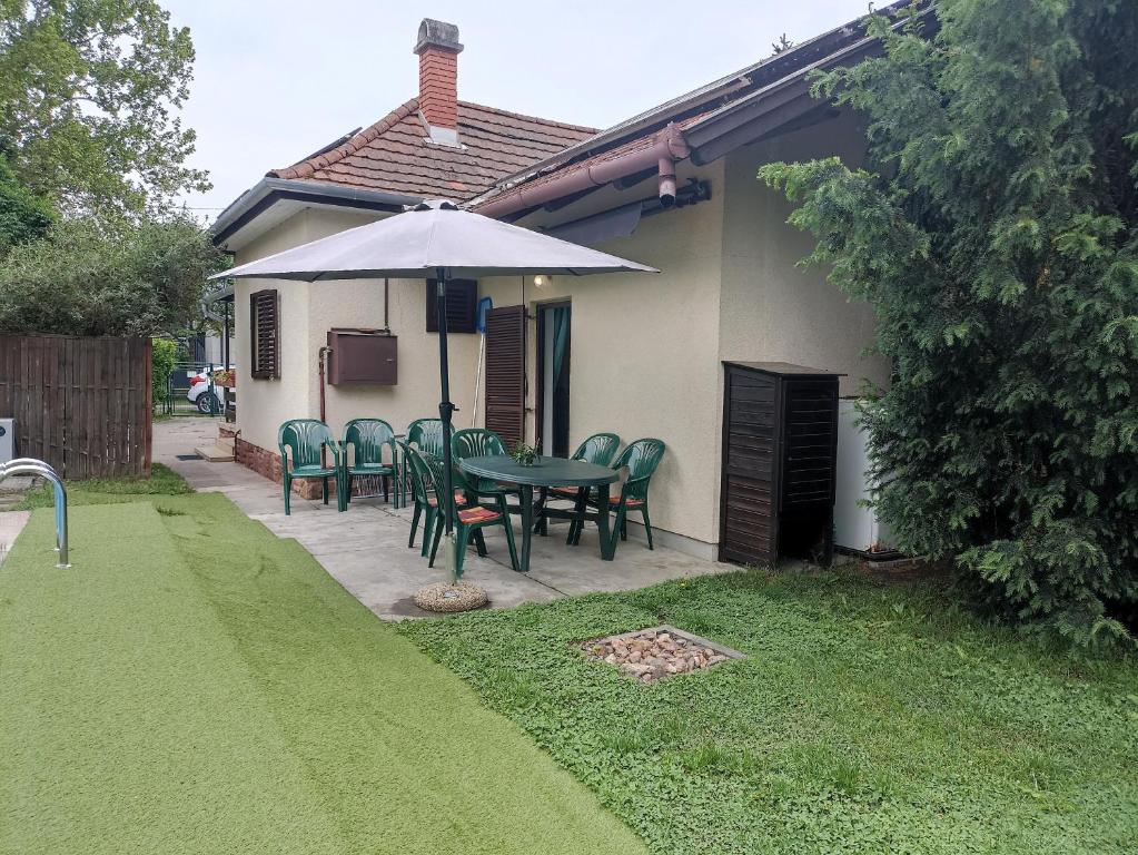 Ogród w obiekcie Csillag-lak Balatonföldvár