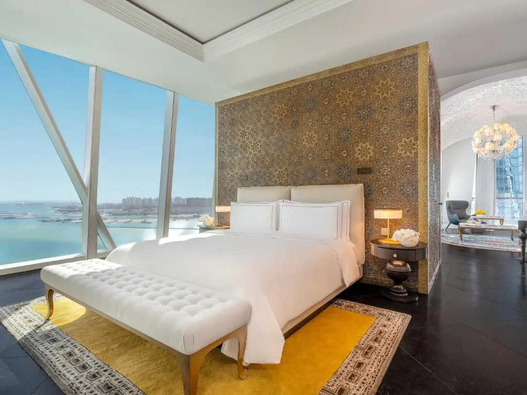 Gulf Signature Suite