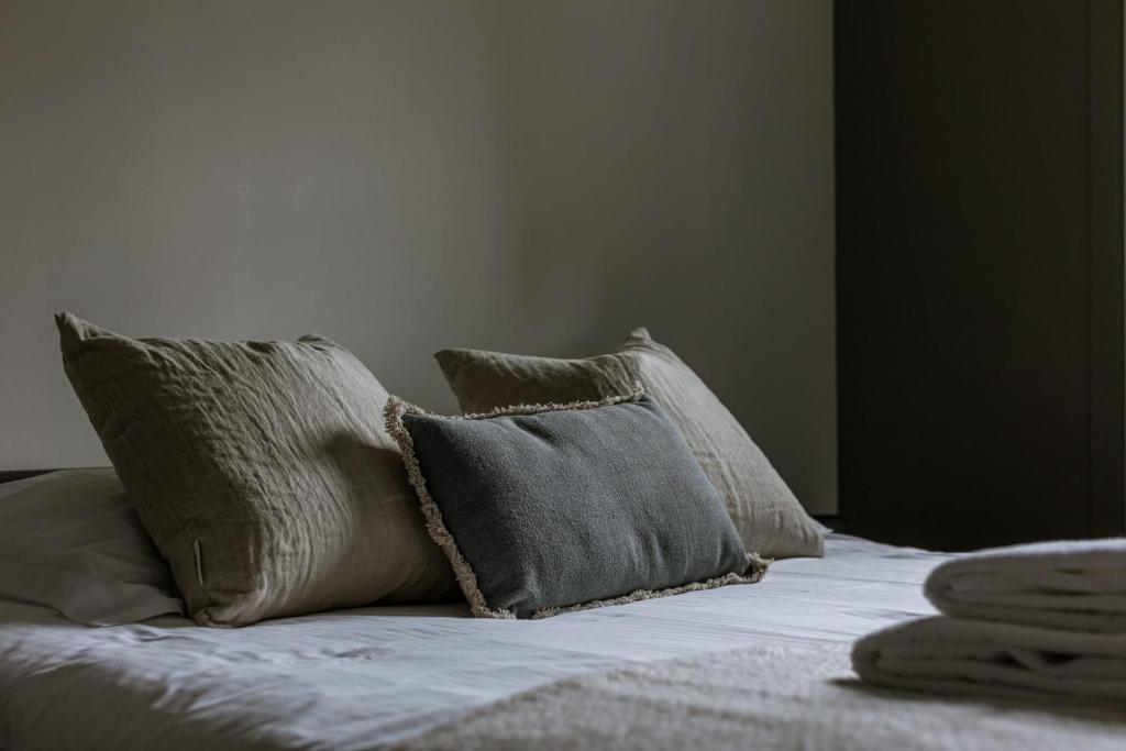 Un pat sau paturi într-o cameră la Huswell - Cosy two bedroom apartment in Middelkerke