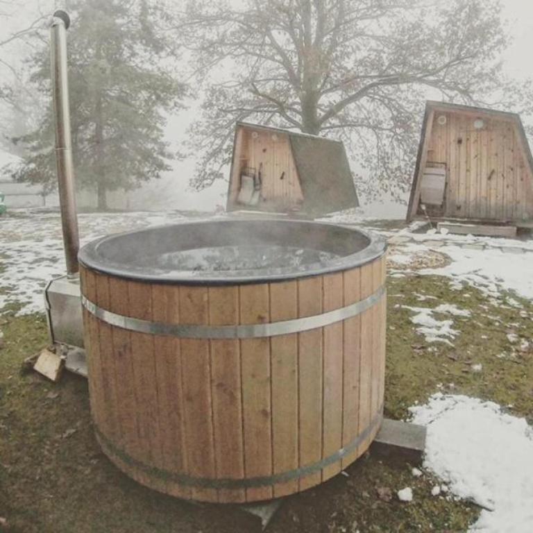 Glamping Health Resort v zimě
