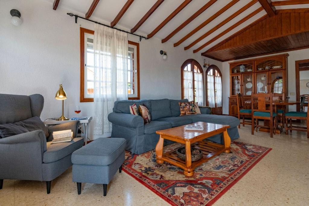 Posezení v ubytování Villa Los Almendros