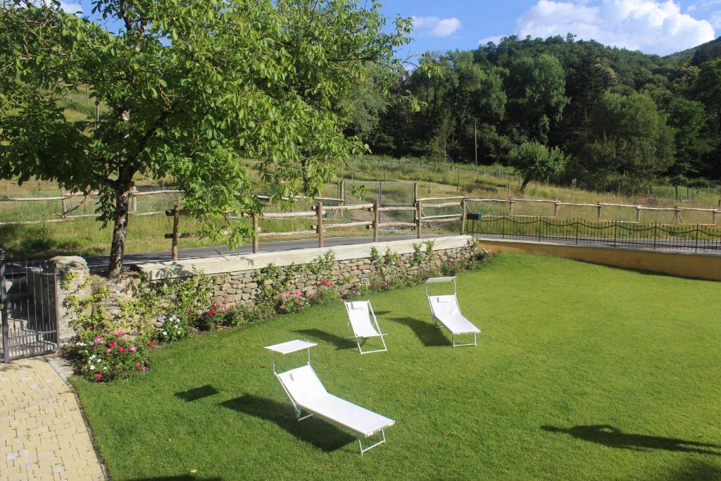 Vonkajšia záhrada v ubytovaní B&B Podere Lambure- società agricola