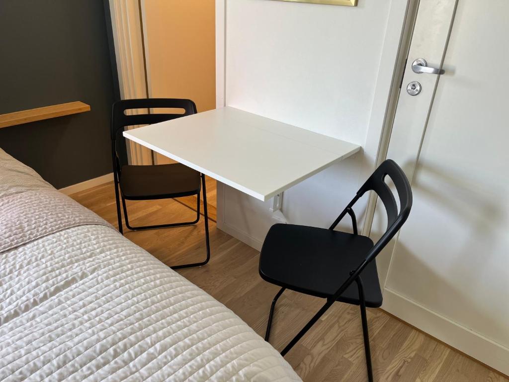 Postel nebo postele na pokoji v ubytování Boende med hotellkänsla i populära Skrea, Falkenberg