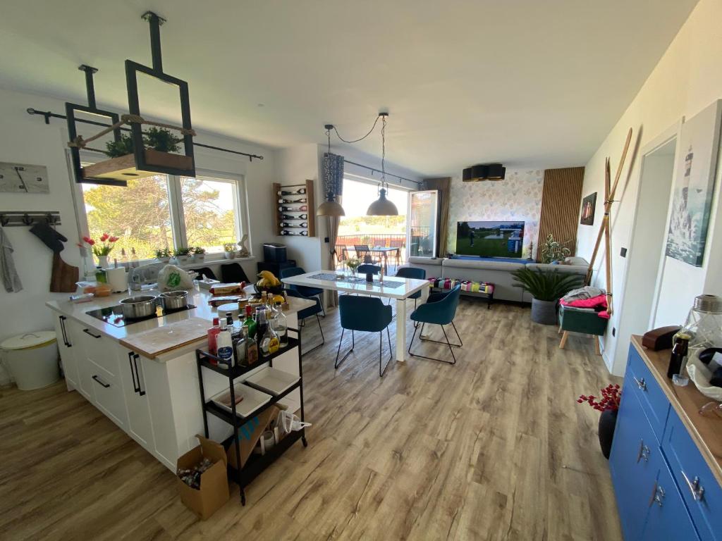 Apartment Paradiso