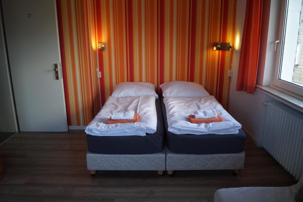 Hotel Pension De Gasterei - 11