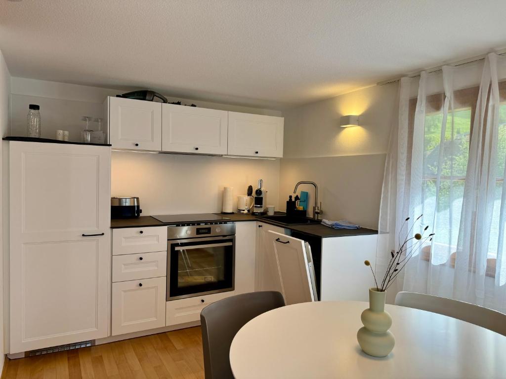 Kuchyň nebo kuchyňský kout v ubytování Charmantes Bauernchalet Alois