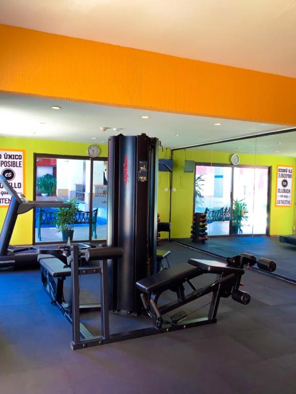 Fitness centrum a/nebo fitness zařízení v ubytování Fiesta Inn Xalapa